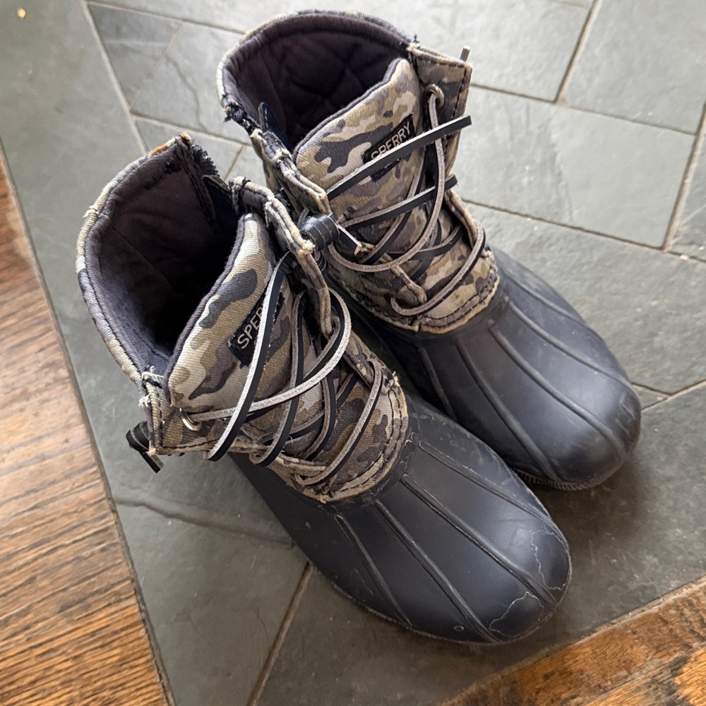 Girls sperry duck boots